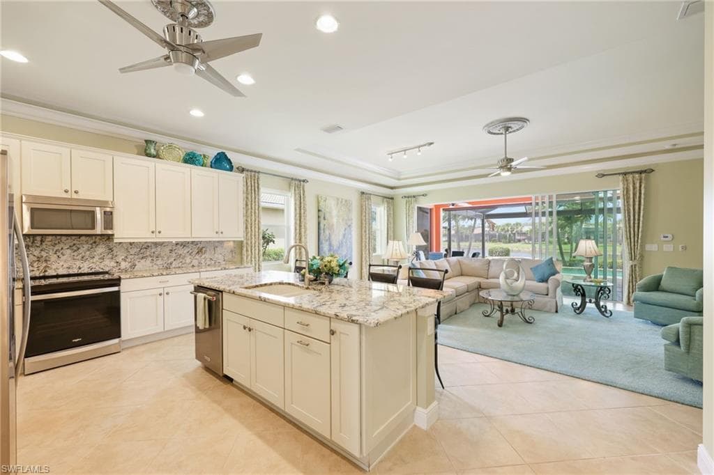 11619 Giulia Dr, Fort Myers, FL 33913-6