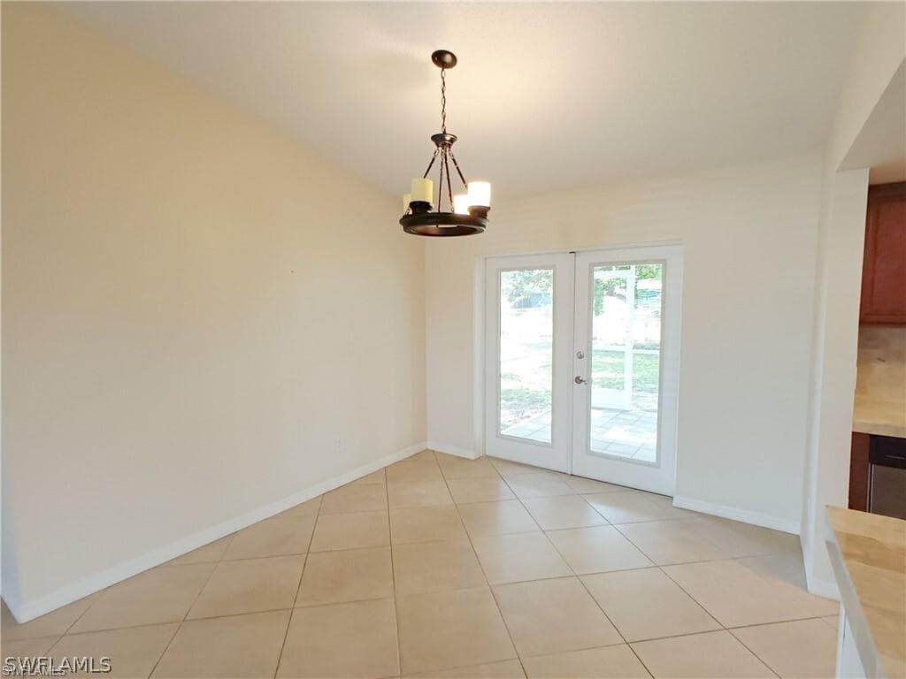 316 Santa Barbara Pl, Cape Coral, FL 33990-10