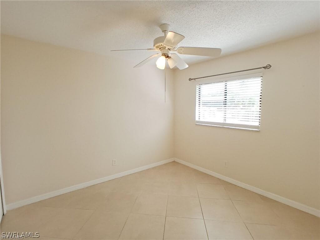316 Santa Barbara Pl, Cape Coral, FL 33990-6