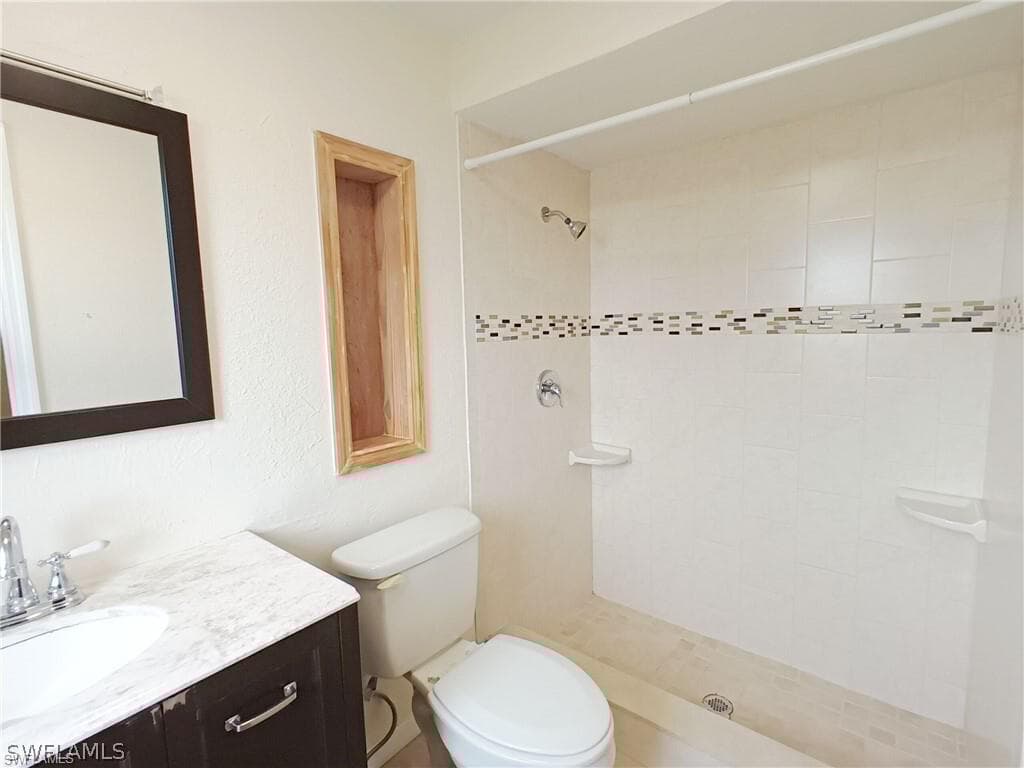 316 Santa Barbara Pl, Cape Coral, FL 33990-7