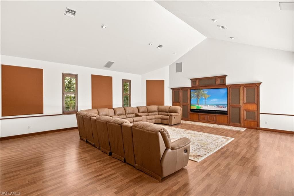 7034 Sugar Magnolia Cir, Naples, FL 34109-10