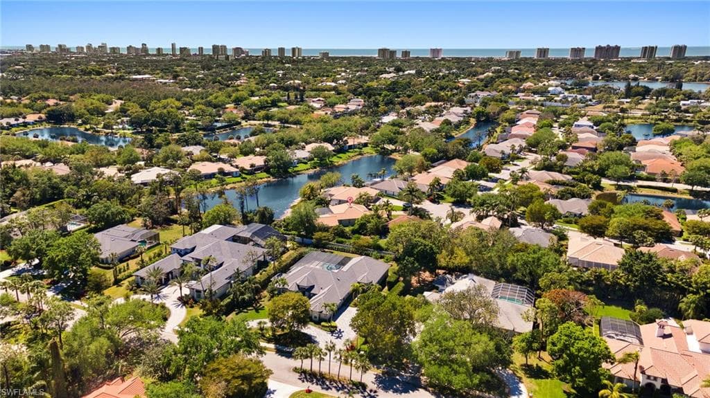 7034 Sugar Magnolia Cir, Naples, FL 34109-35