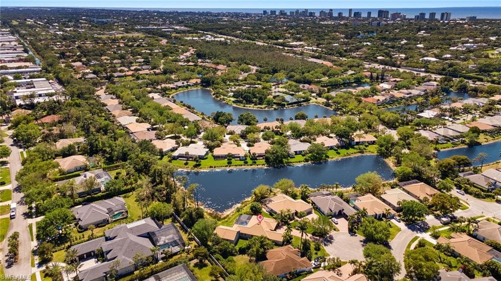 7034 Sugar Magnolia Cir, Naples, FL 34109-37