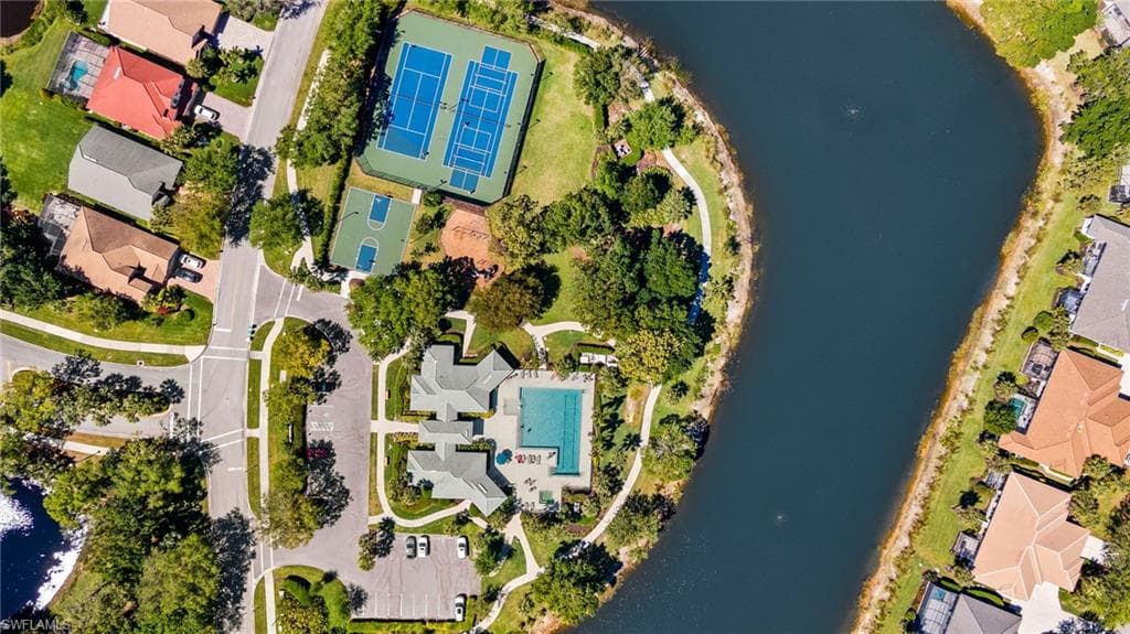 7034 Sugar Magnolia Cir, Naples, FL 34109-38
