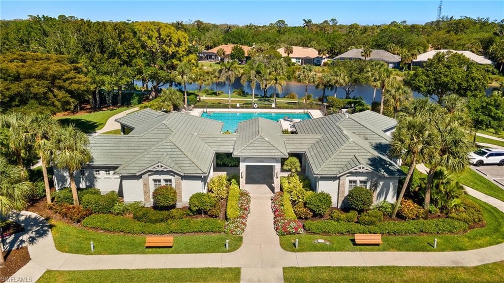 7034 Sugar Magnolia Cir, Naples, FL 34109-40