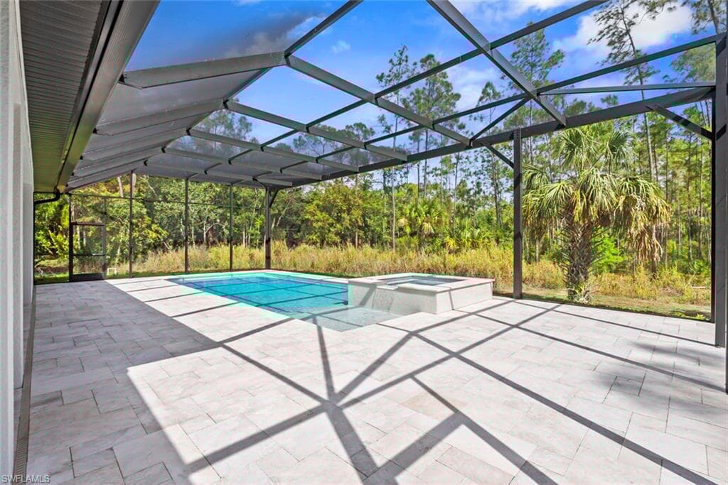 3513 14th Ave NE, Naples, FL 34120-15