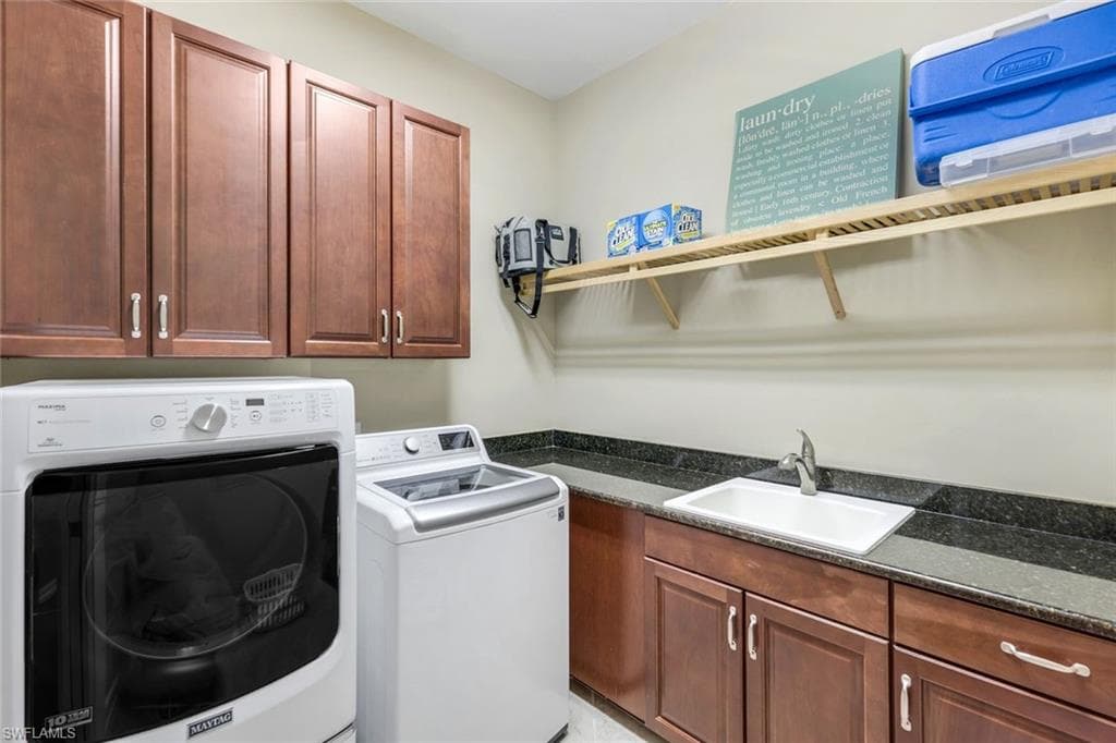 9337 Campanile Cir, Naples, FL 34114-30