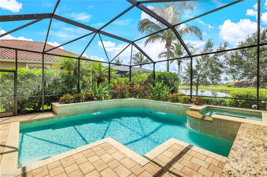 9337 Campanile Cir, Naples, FL 34114-36