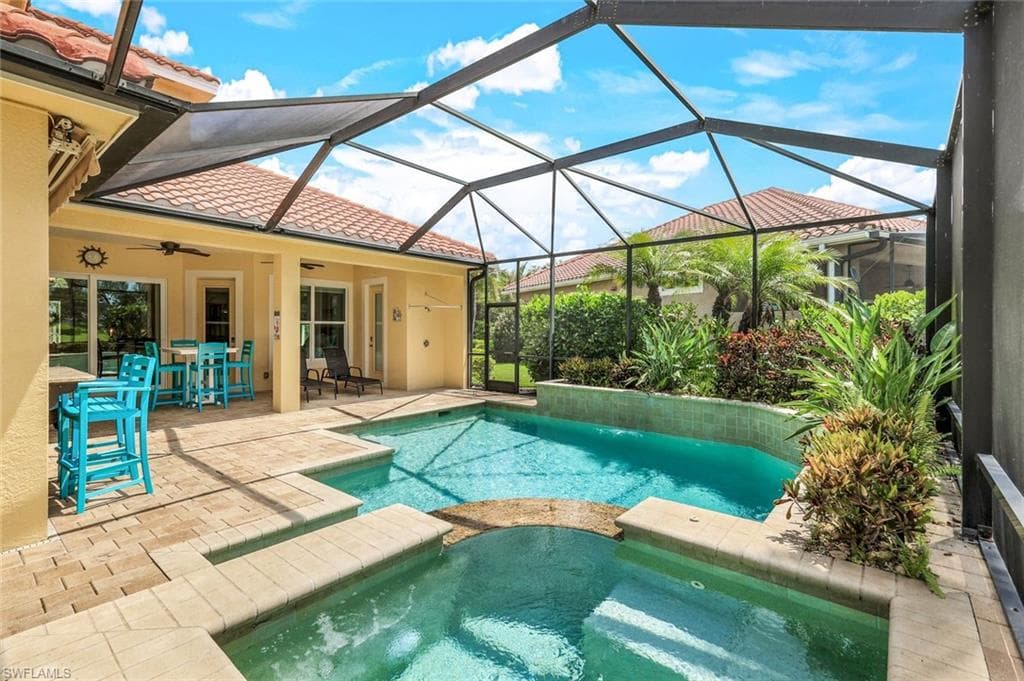 9337 Campanile Cir, Naples, FL 34114-38