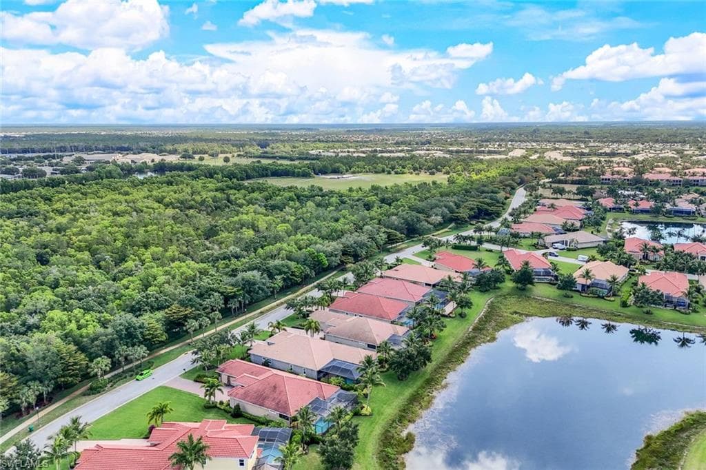 9337 Campanile Cir, Naples, FL 34114-45