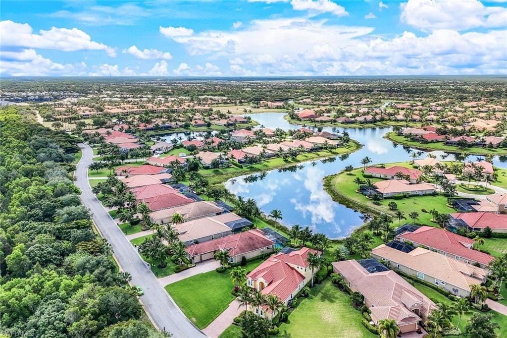 9337 Campanile Cir, Naples, FL 34114-50