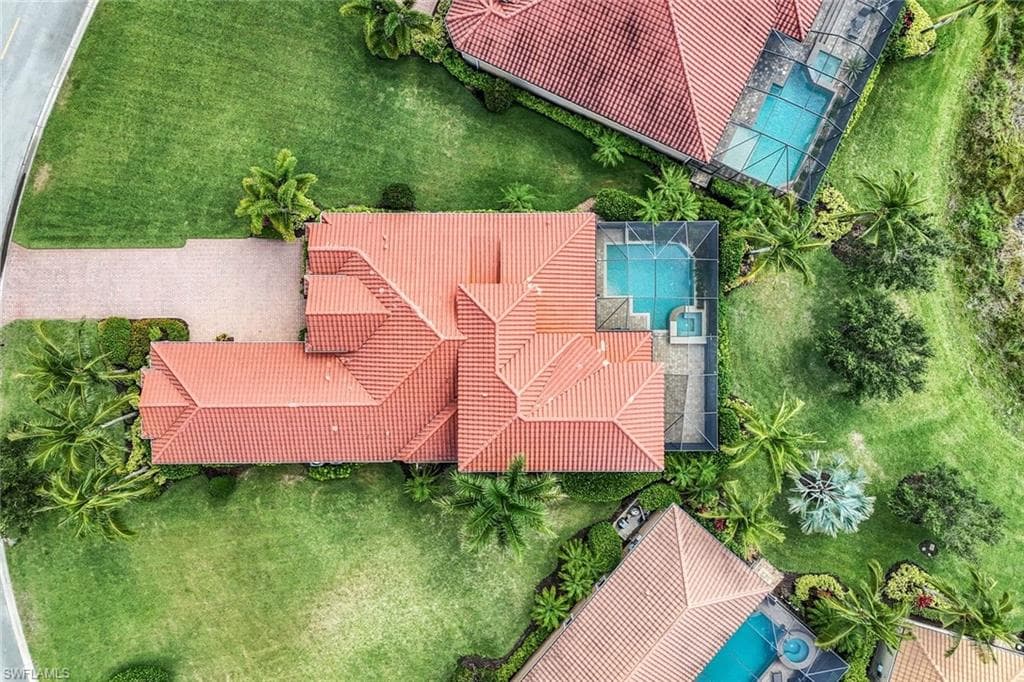 9337 Campanile Cir, Naples, FL 34114-51