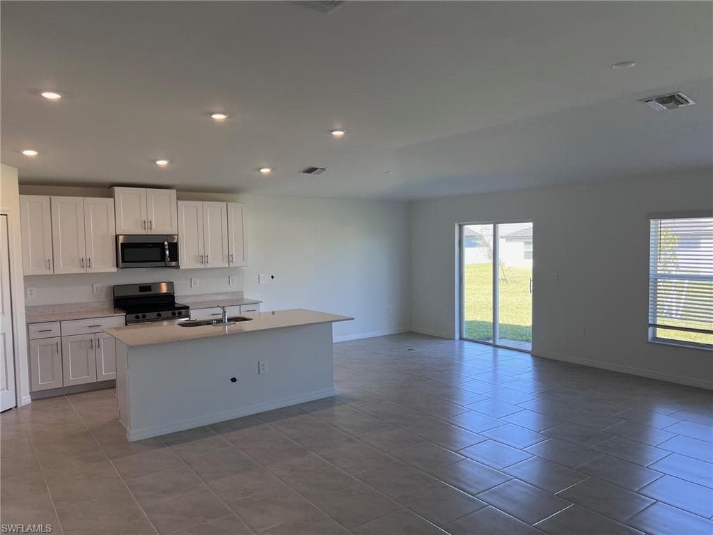 4119 Granita Ct, North Fort Myers, FL 33917-7