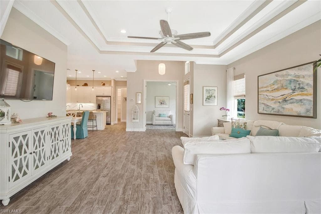 6908 Cay Ct, Naples, FL 34113-17