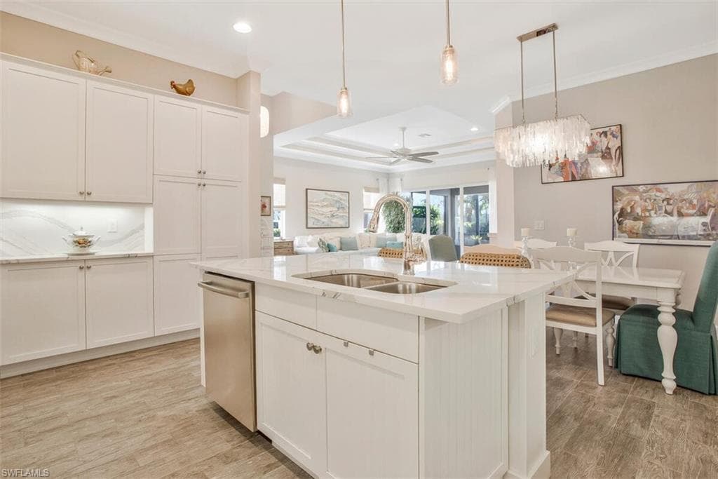 6908 Cay Ct, Naples, FL 34113-21