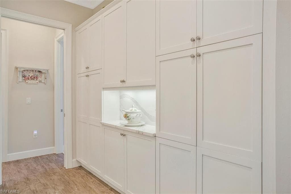 6908 Cay Ct, Naples, FL 34113-23