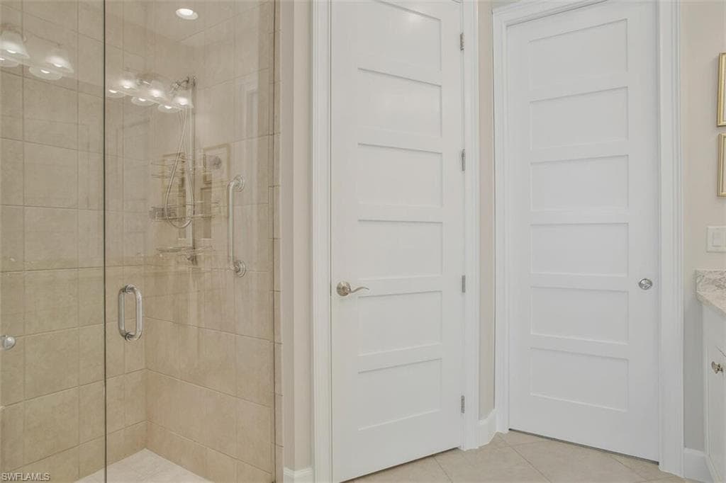 6908 Cay Ct, Naples, FL 34113-31