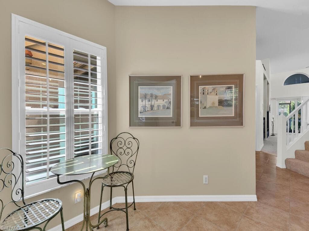 185 Napa Ridge Rd E 34, Naples, FL 34119-8