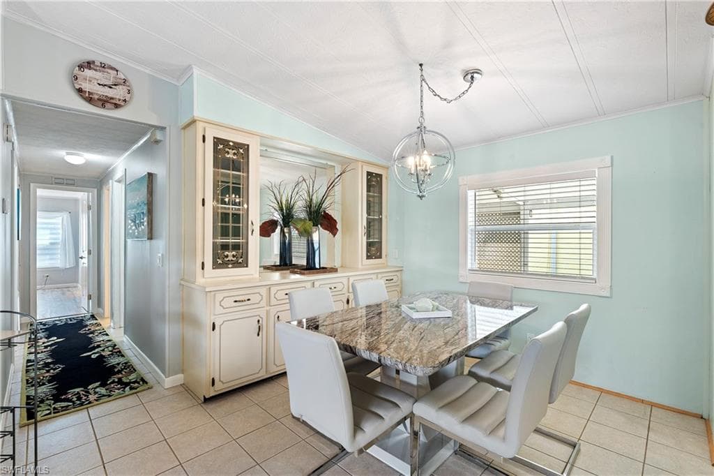 77 Atlantic Way 77, Naples, FL 34104-26