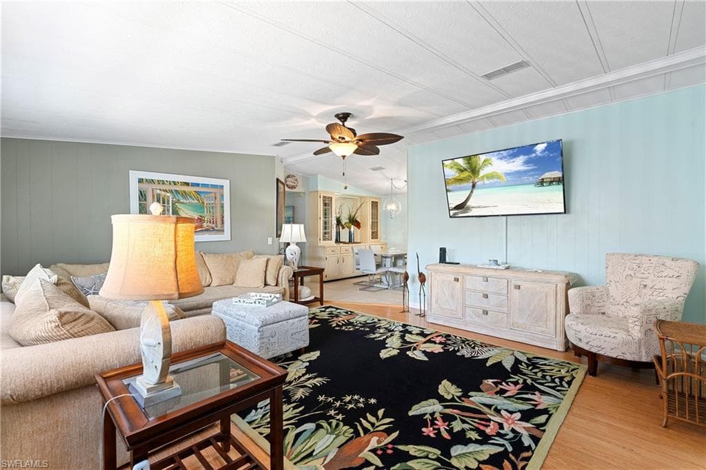 77 Atlantic Way 77, Naples, FL 34104-8