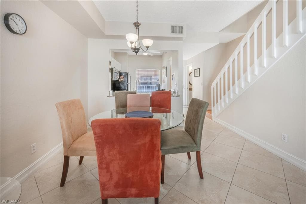 1044 Woodshire Ln B211, Naples, FL 34105-11