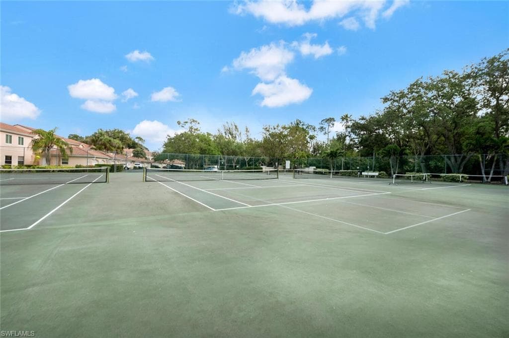 1044 Woodshire Ln B211, Naples, FL 34105-30