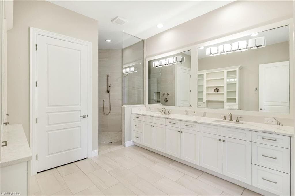 16378 Viansa Way 301, Naples, FL 34110-15