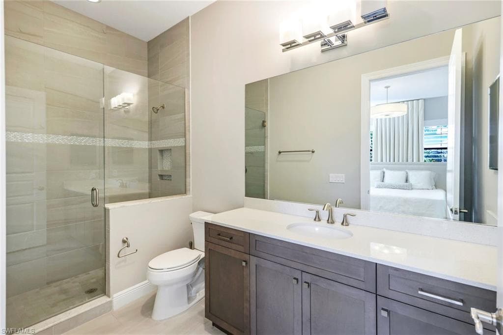 16378 Viansa Way 301, Naples, FL 34110-17