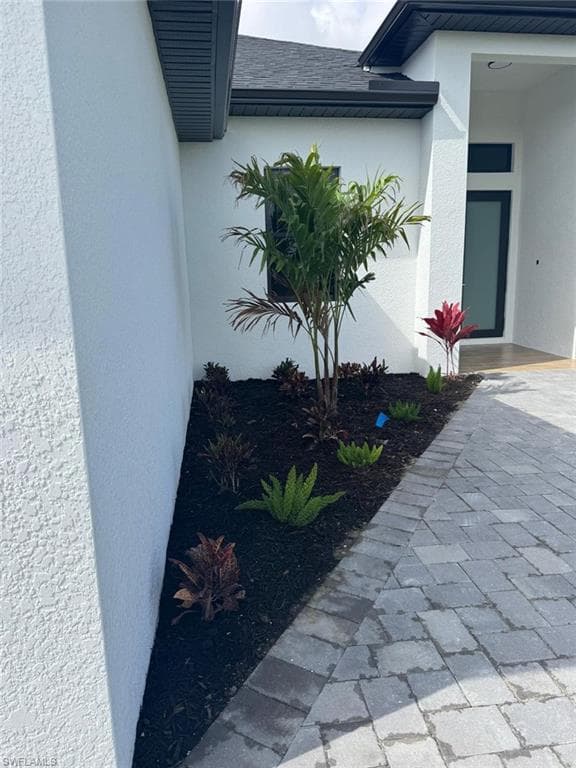 1860 23rd St, Cape Coral, FL 33909-9