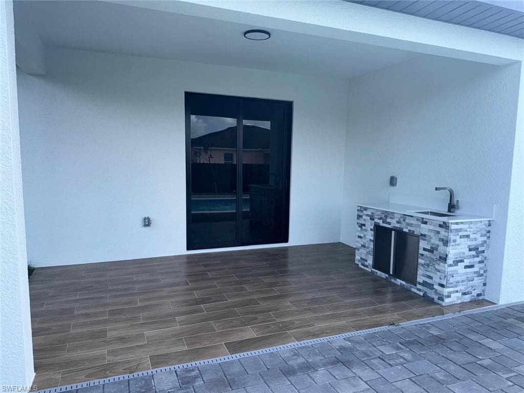 1860 23rd St, Cape Coral, FL 33909-16