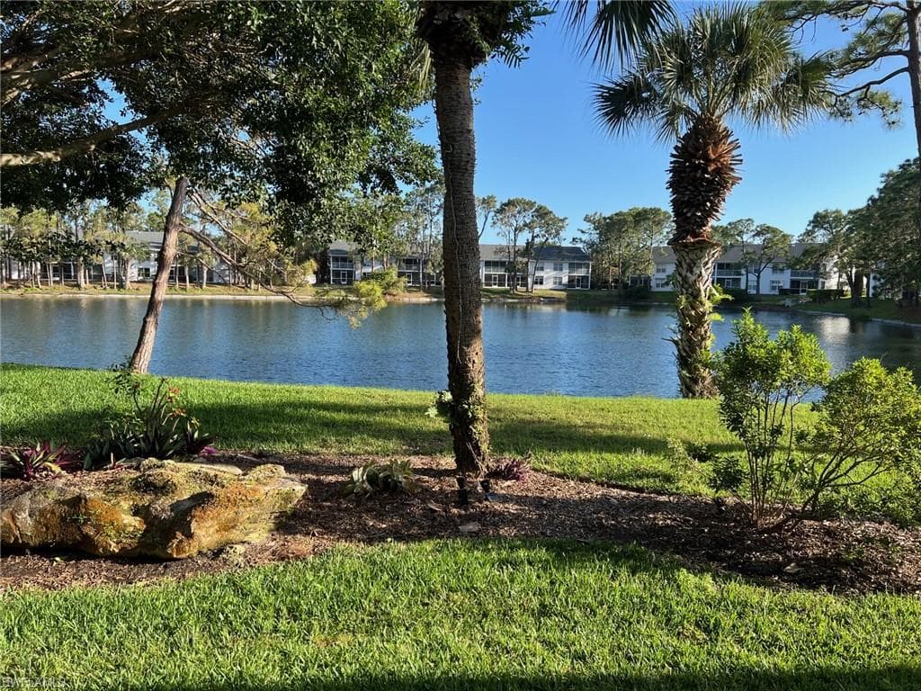 1220 Sarah Jean Cir L103, Naples, FL 34110-21