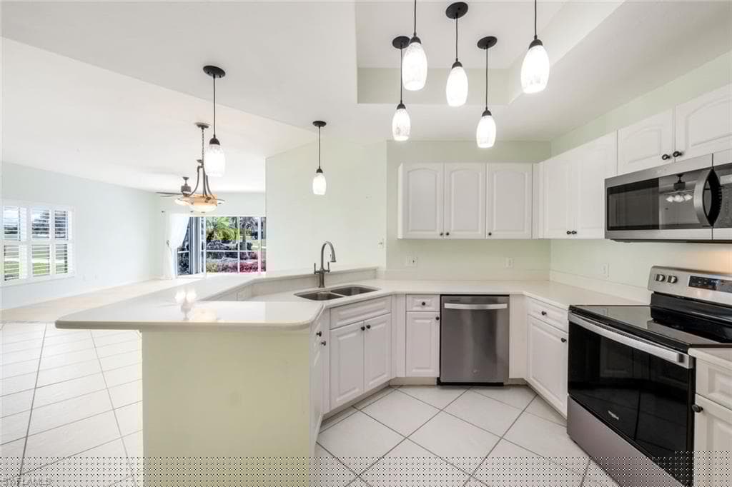 11412 Quail Village Way 101, Naples, FL 34119-10