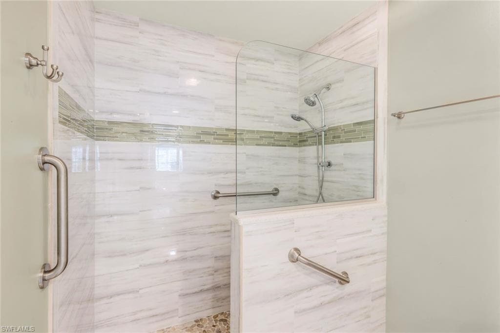 11412 Quail Village Way 101, Naples, FL 34119-12