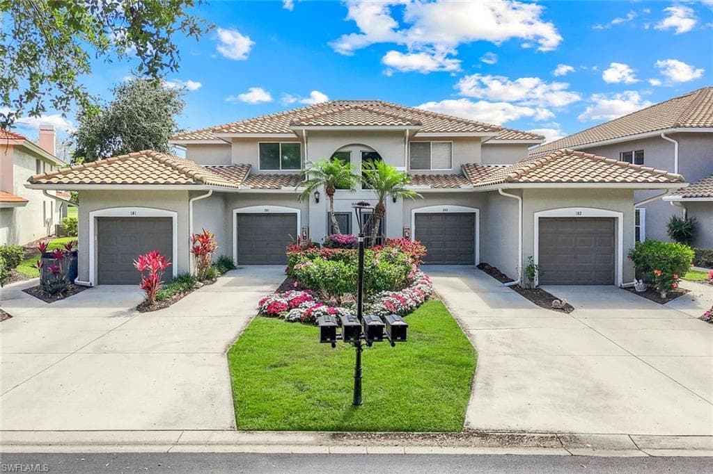 11412 Quail Village Way 101, Naples, FL 34119-4