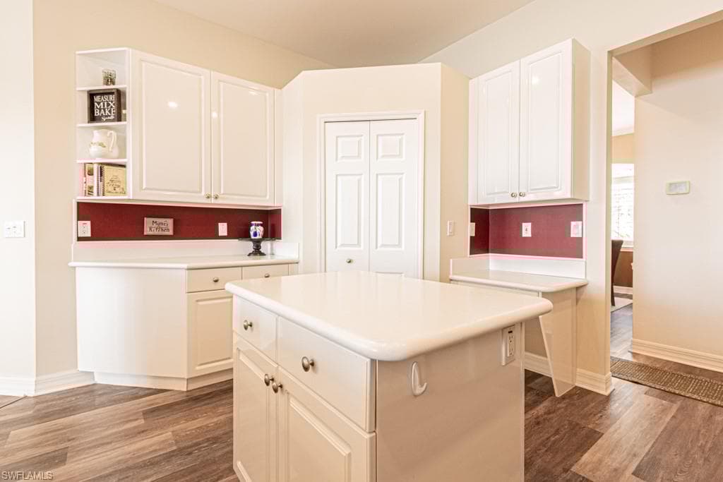 609 Grand Rapids Blvd, Naples, FL 34120-14
