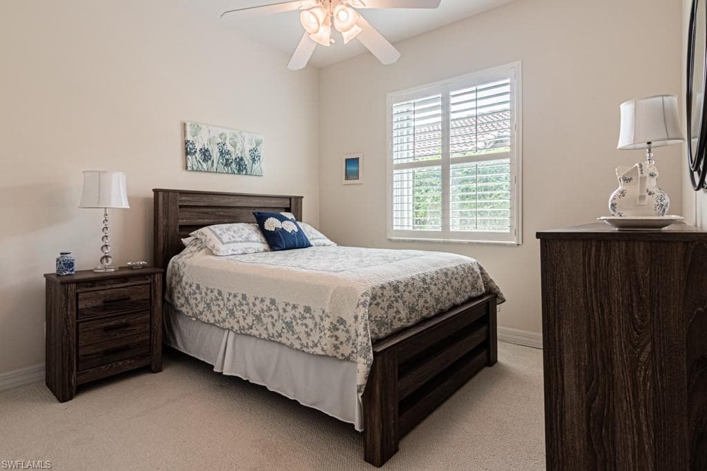 609 Grand Rapids Blvd, Naples, FL 34120-22