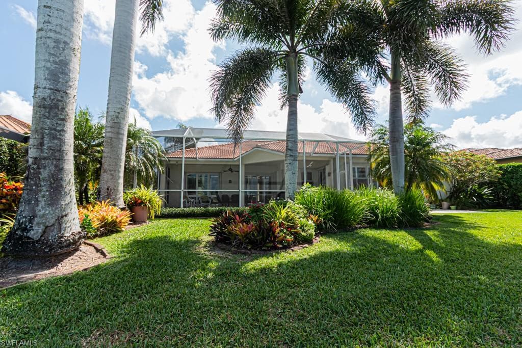 609 Grand Rapids Blvd, Naples, FL 34120-28