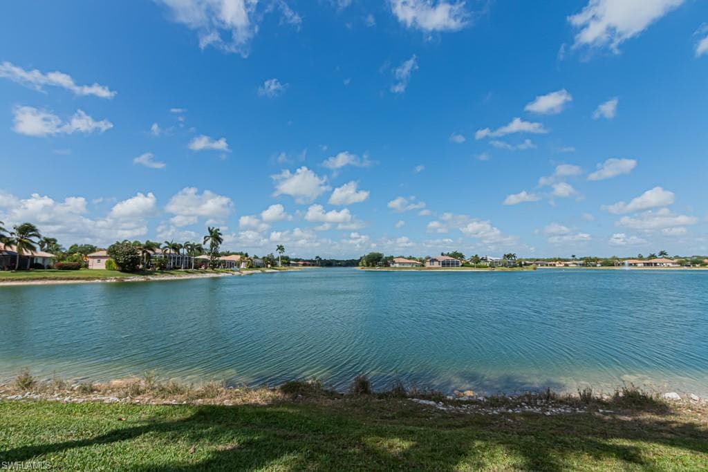 609 Grand Rapids Blvd, Naples, FL 34120-31