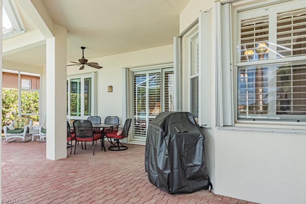 609 Grand Rapids Blvd, Naples, FL 34120-34