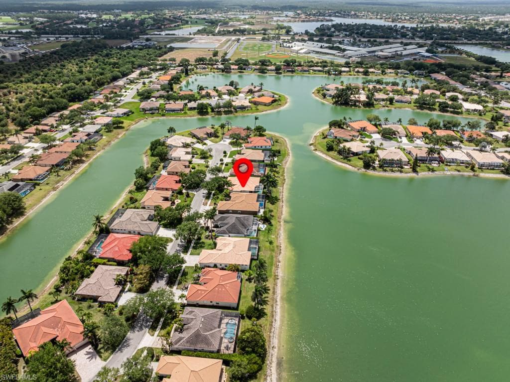 609 Grand Rapids Blvd, Naples, FL 34120-37