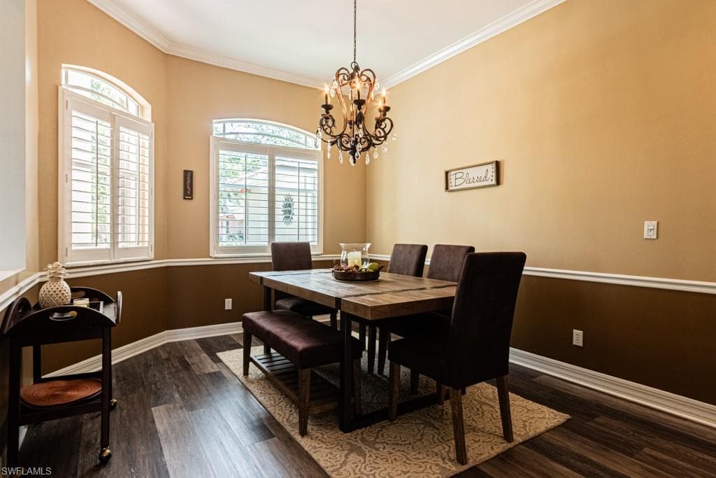 609 Grand Rapids Blvd, Naples, FL 34120-5