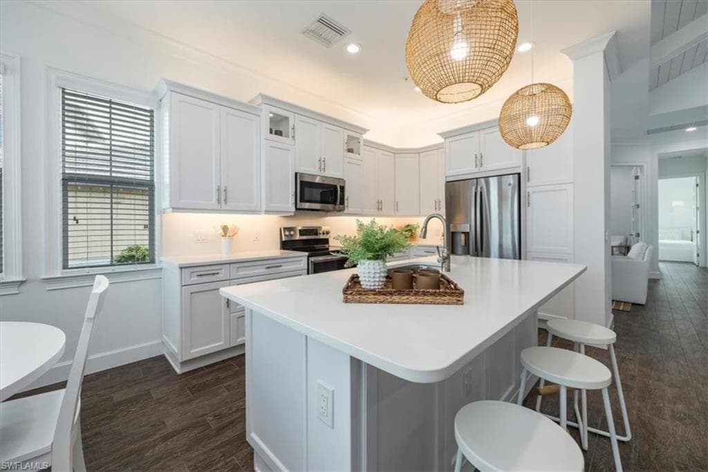 6541 Dominica Dr 202, Naples, FL 34113-5