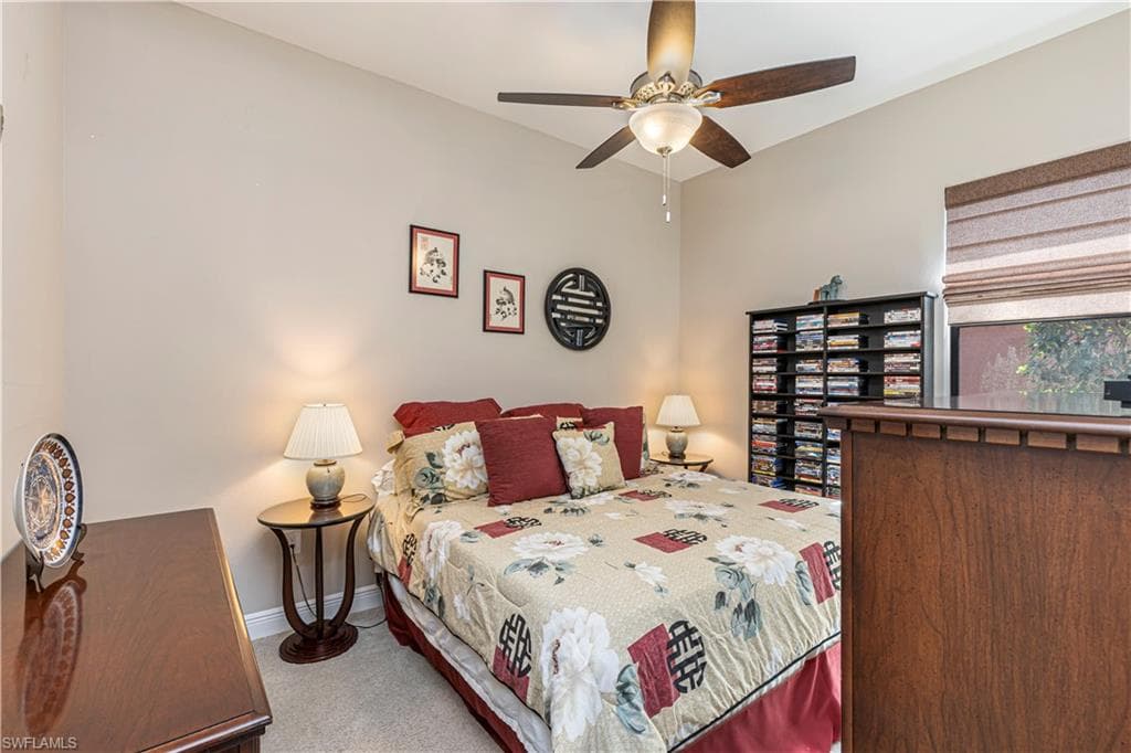 1233 Manado Dr, Naples, FL 34113-10