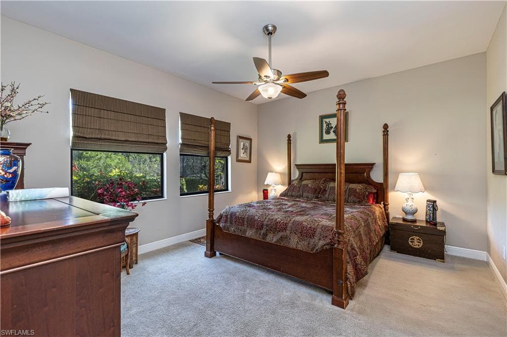 1233 Manado Dr, Naples, FL 34113-18