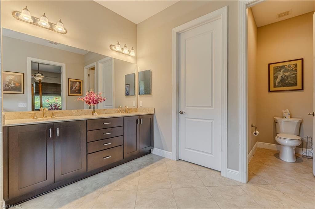 1233 Manado Dr, Naples, FL 34113-24