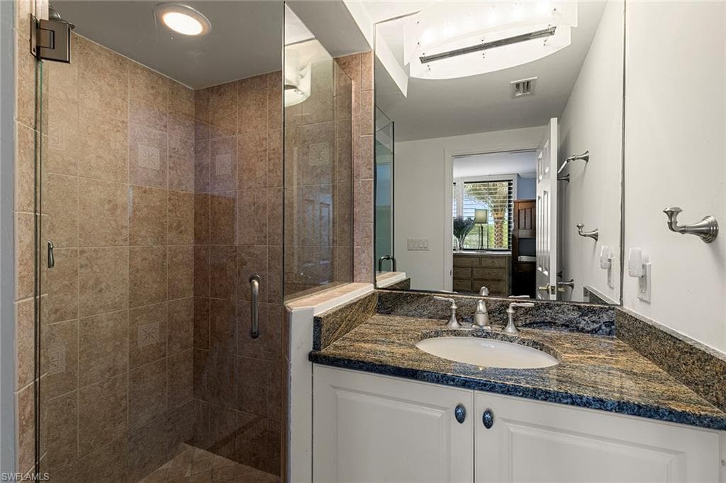 2398 Gulf Shore Blvd N 101, Naples, FL 34103-23