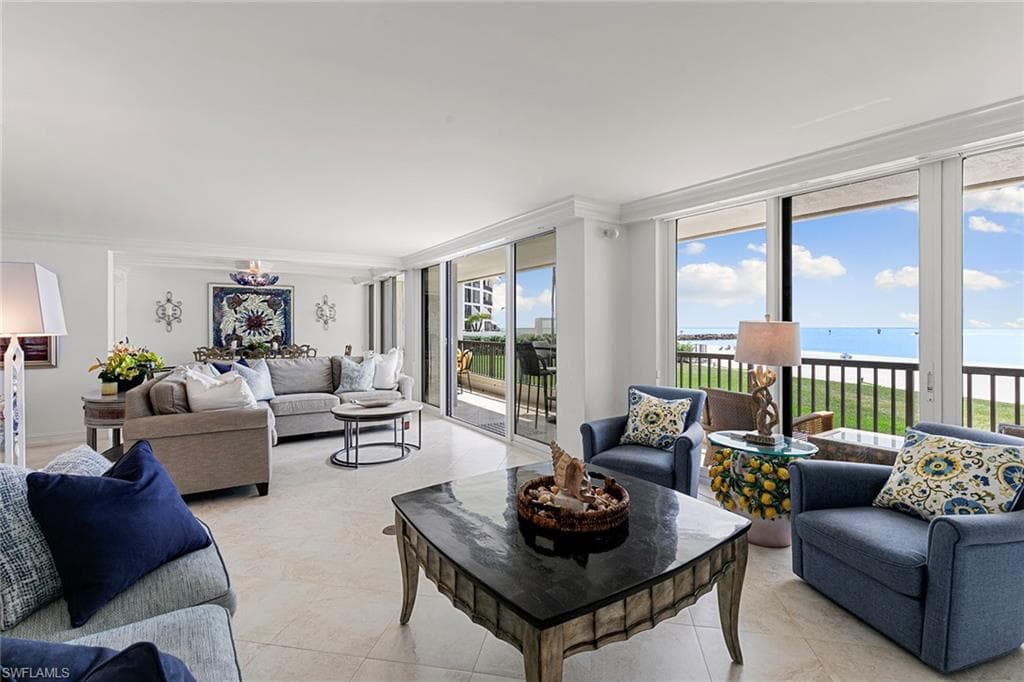2398 Gulf Shore Blvd N 101, Naples, FL 34103-50