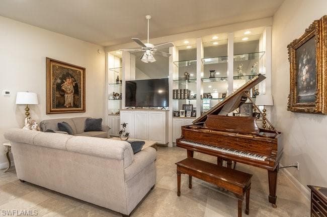 8396 Borboni Ct, Naples, FL 34114-8