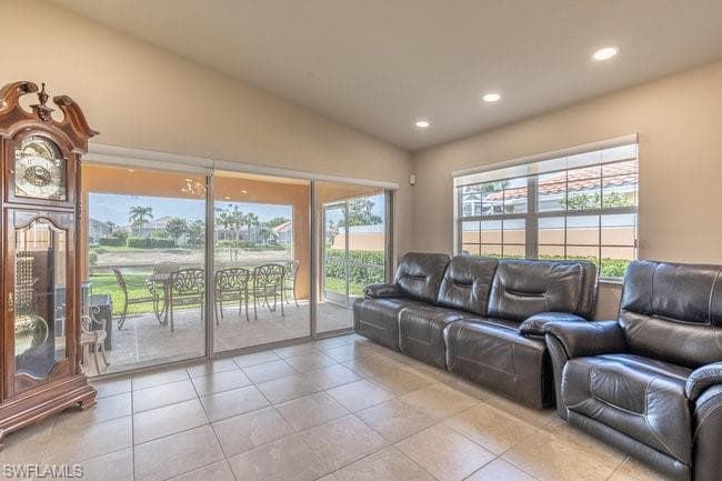 8396 Borboni Ct, Naples, FL 34114-16