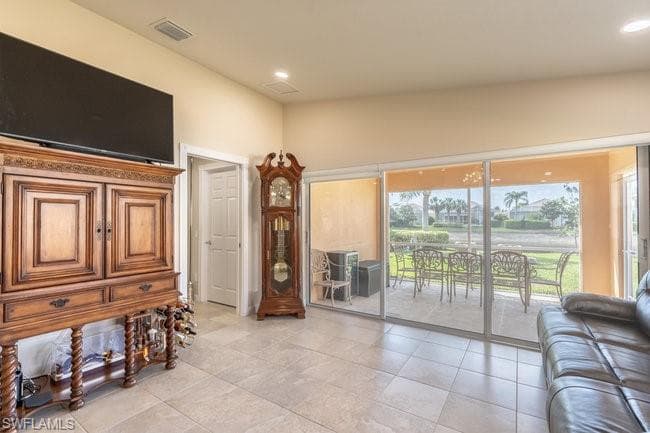 8396 Borboni Ct, Naples, FL 34114-17